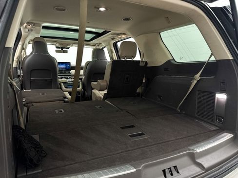 Used 2022 Lincoln Navigator Reserve image 38