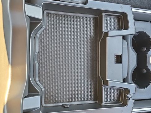 New 2026 RAM 1500 Big Horn AWD/4WD image 36