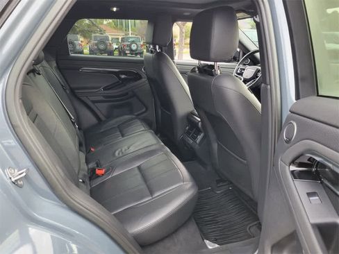 Used 2023 Land Rover Range Rover Evoque R-Dynamic S image 15