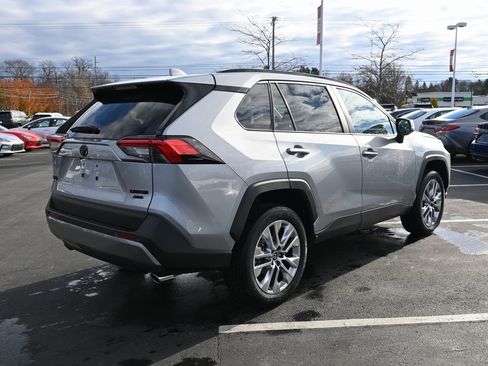 New 2025 Toyota RAV4 Limited image 7