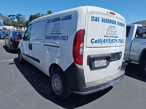 Used 2021 RAM ProMaster City Tradesman FWD image 3