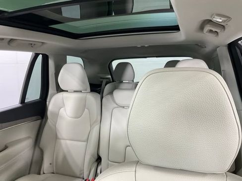 Certified 2023 Volvo XC90 B6 Plus w/ Protection Package Premier AWD/4WD image 34