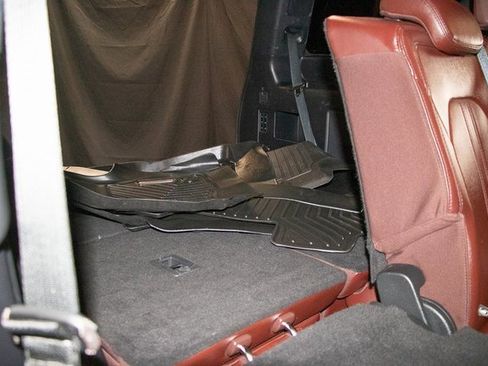 Used 2022 Ford Expedition Limited image 19