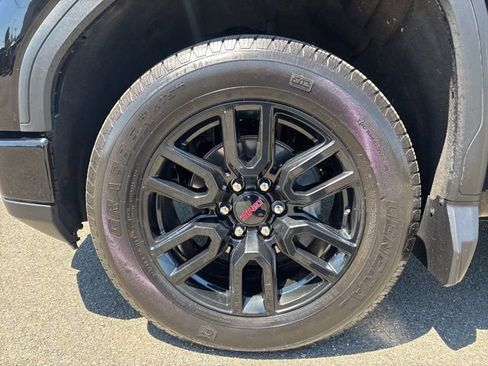Used 2024 GMC Sierra 1500 Pro w/ Graphite Edition AWD/4WD image 14