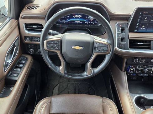 Used 2024 Chevrolet Tahoe High Country AWD/4WD image 15
