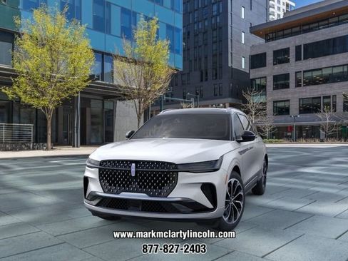 New 2026 Lincoln Nautilus Reserve AWD/4WD image 2