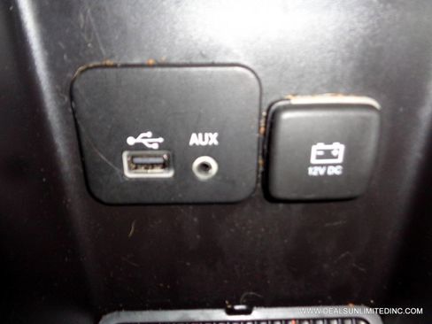 Used 2015 Chrysler 200 S w/ Comfort Group AWD/4WD image 13