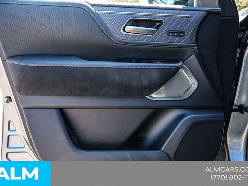 Used 2025 INFINITI QX80 Autograph w/ Premium Cargo Package image 38