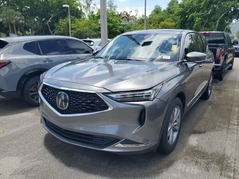 Certified 2024 Acura MDX SH-AWD image 3