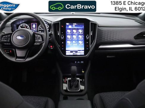 Used 2025 Subaru Forester Premium AWD/4WD image 20