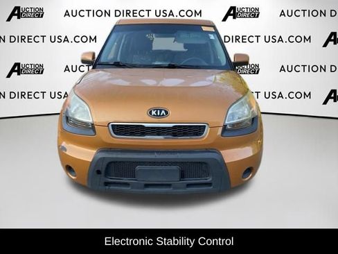 Used 2011 Kia Soul + w/ Audio Pkg FWD image 3