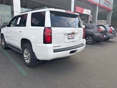 Used 2017 Chevrolet Tahoe LT image 14