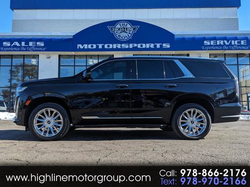 Used 2022 Cadillac Escalade Premium Luxury image 1