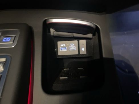 Certified 2025 Genesis GV70 3.5T Sport w/ Sport Prestige Package image 10