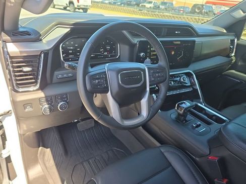 Used 2025 GMC Sierra 1500 Denali w/ Denali Reserve Package AWD/4WD image 16