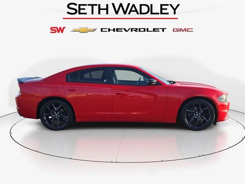Used 2020 Dodge Charger SXT w/ Blacktop Package image 5
