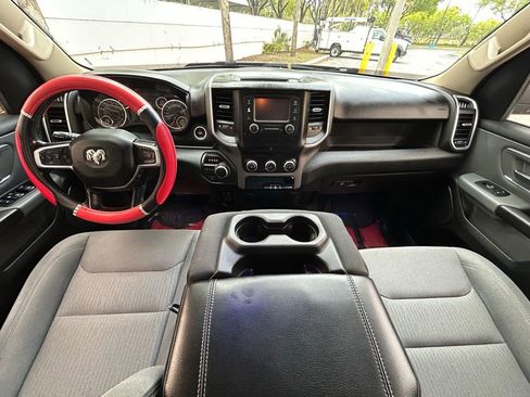 Used 2019 RAM 1500 Big Horn image 10