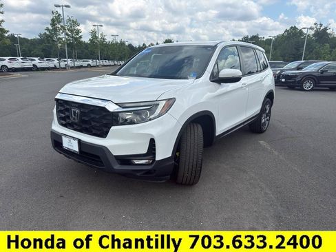 Certified 2023 Honda Passport EX-L image 3