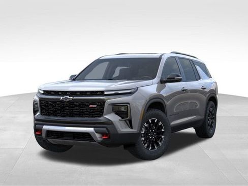 New 2026 Chevrolet Traverse Z71 w/ Enhanced Driving Package AWD/4WD image 6