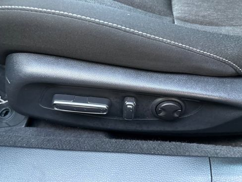 Used 2023 Honda Accord EX image 12