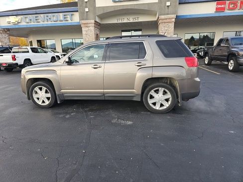 Used 2011 GMC Terrain SLT image 35