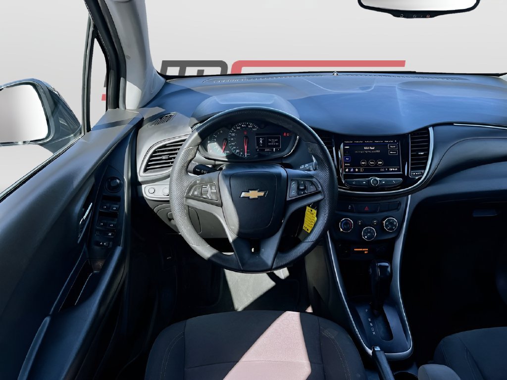 Used 2022 Chevrolet Trax LS w/ Tint and Cruise Package FWD image 20
