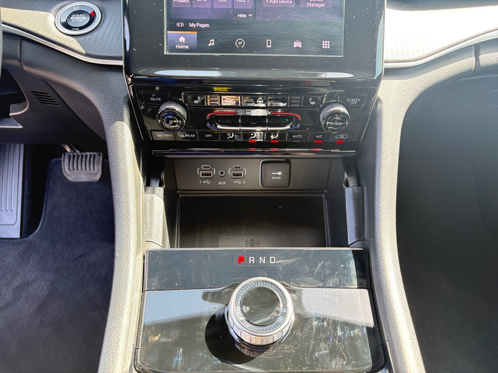 Certified 2026 Jeep Grand Cherokee Laredo X RWD image 18