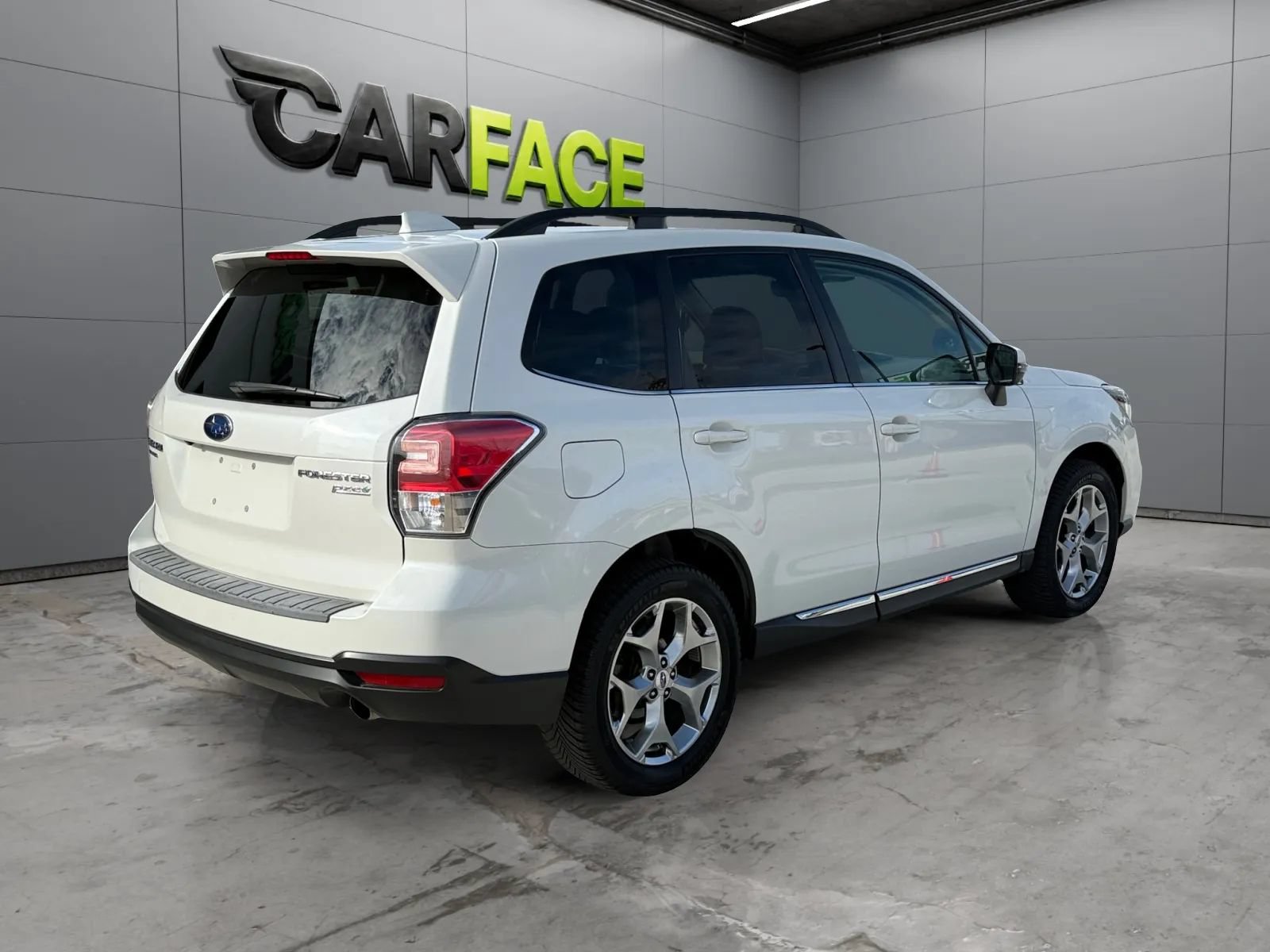Used 2017 Subaru Forester 2.5i Touring AWD/4WD image 13