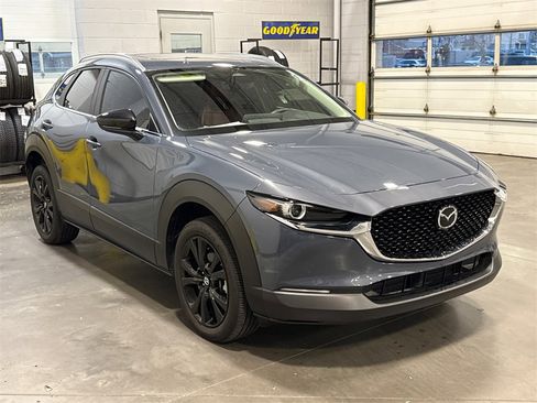 Certified 2024 MAZDA CX-30 AWD 2.5 S w/ Preferred Package image 3