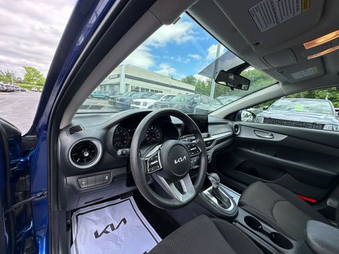 Used 2024 Kia Forte LXS FWD image 20