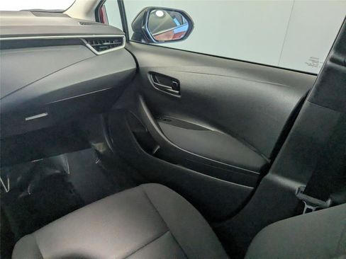 Used 2023 Toyota Corolla LE image 30