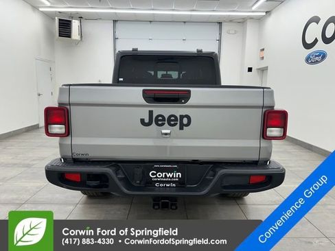 Used 2020 Jeep Gladiator Sport w/ Quick Order Package 24S image 4