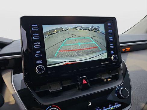 Certified 2022 Toyota Corolla LE image 13