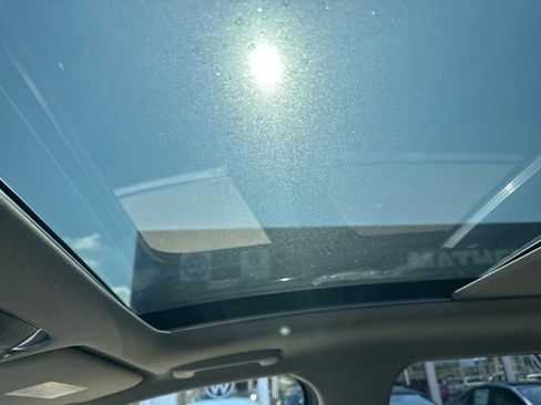 Used 2023 Kia Sorento S w/ Panoramic Sunroof Package image 23