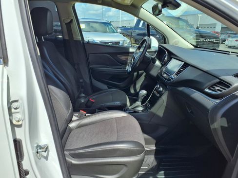 Used 2018 Buick Encore Preferred FWD image 19