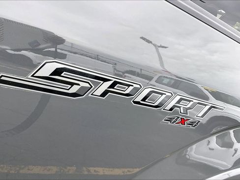 Certified 2018 Ford F150 XLT w/ Equipment Group 301A Mid AWD/4WD image 32