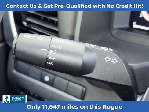 Used 2024 Nissan Rogue SL w/ SL Premium Package FWD image 21