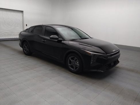 Used 2025 Kia K4 FWD image 11