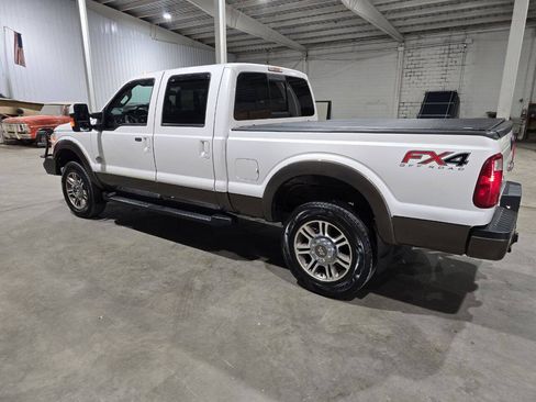 Used 2015 Ford F250 King Ranch w/ FX4 Off-Road Package AWD/4WD image 8