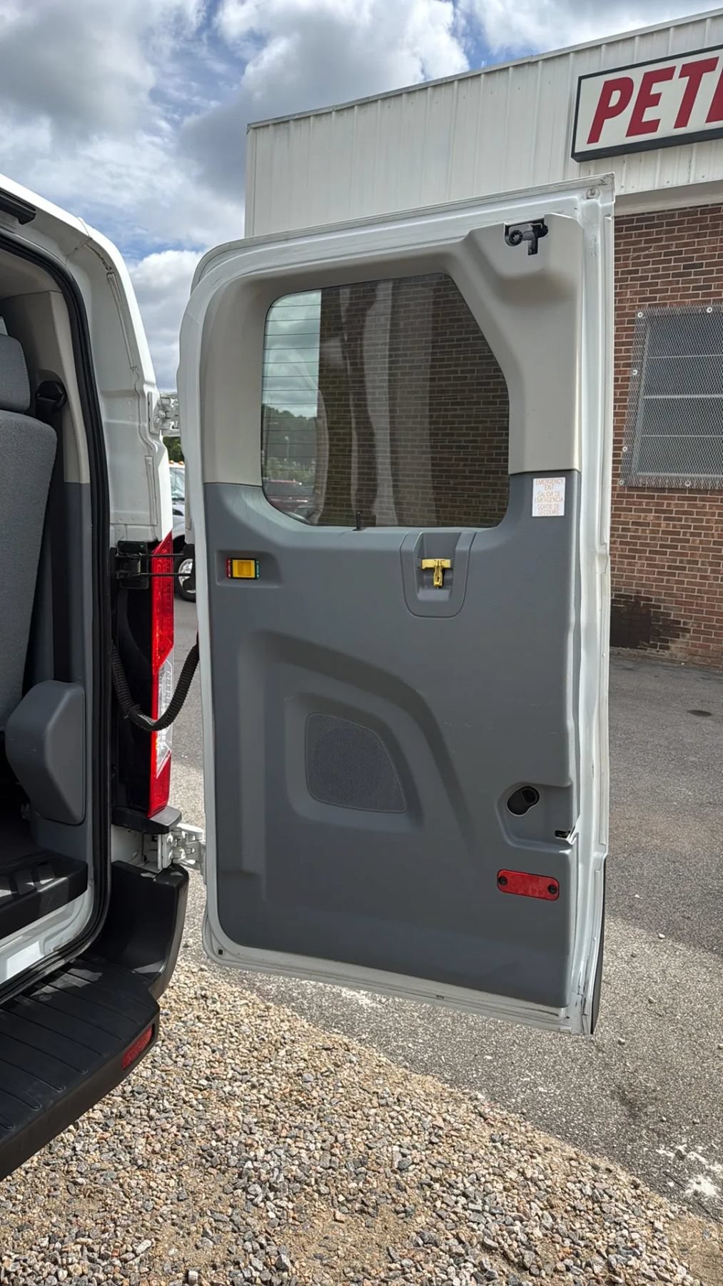 Used 2015 Ford Transit 350 XLT RWD image 41