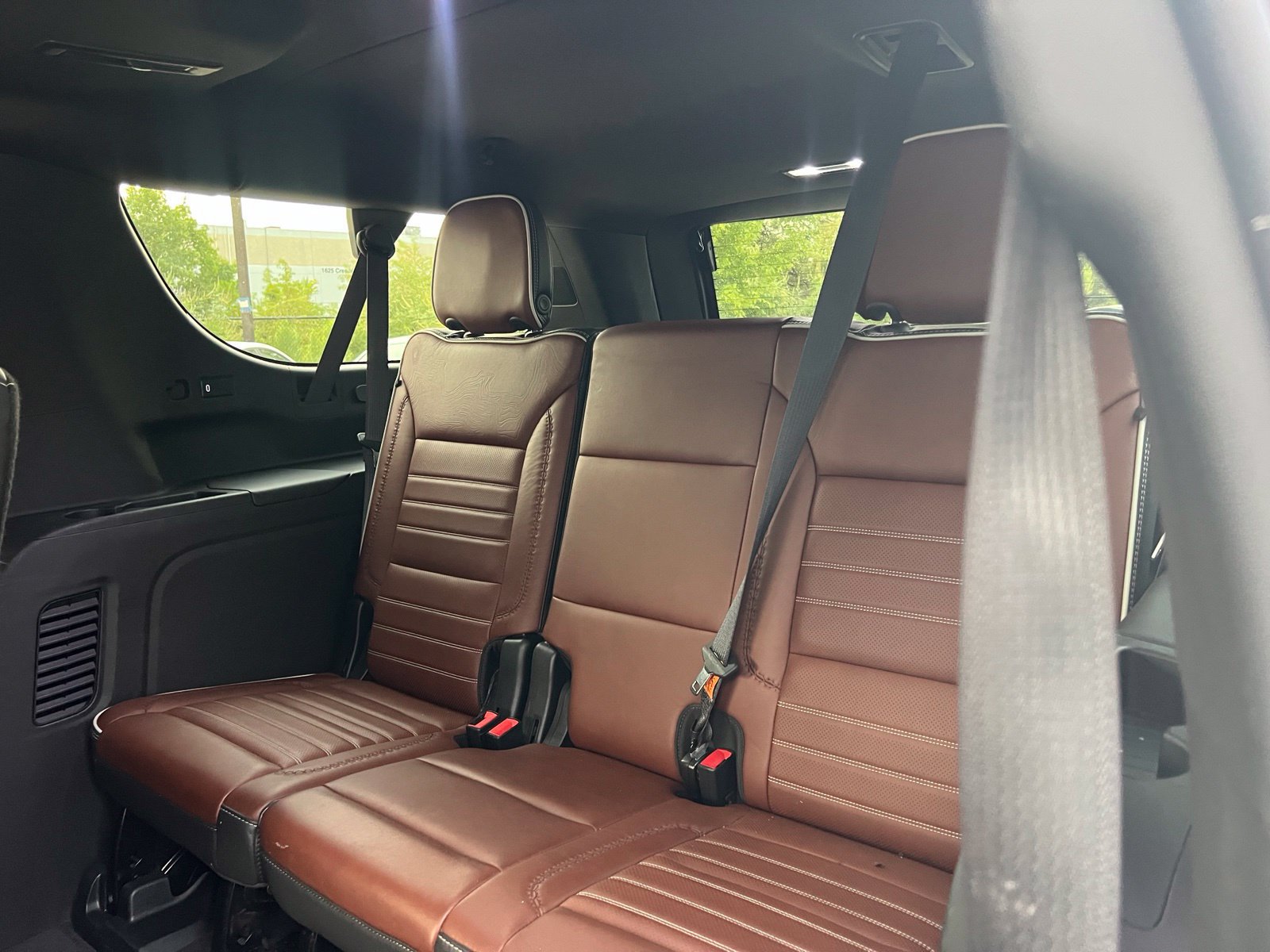Used 2023 GMC Yukon XL Denali Ultimate AWD/4WD image 21