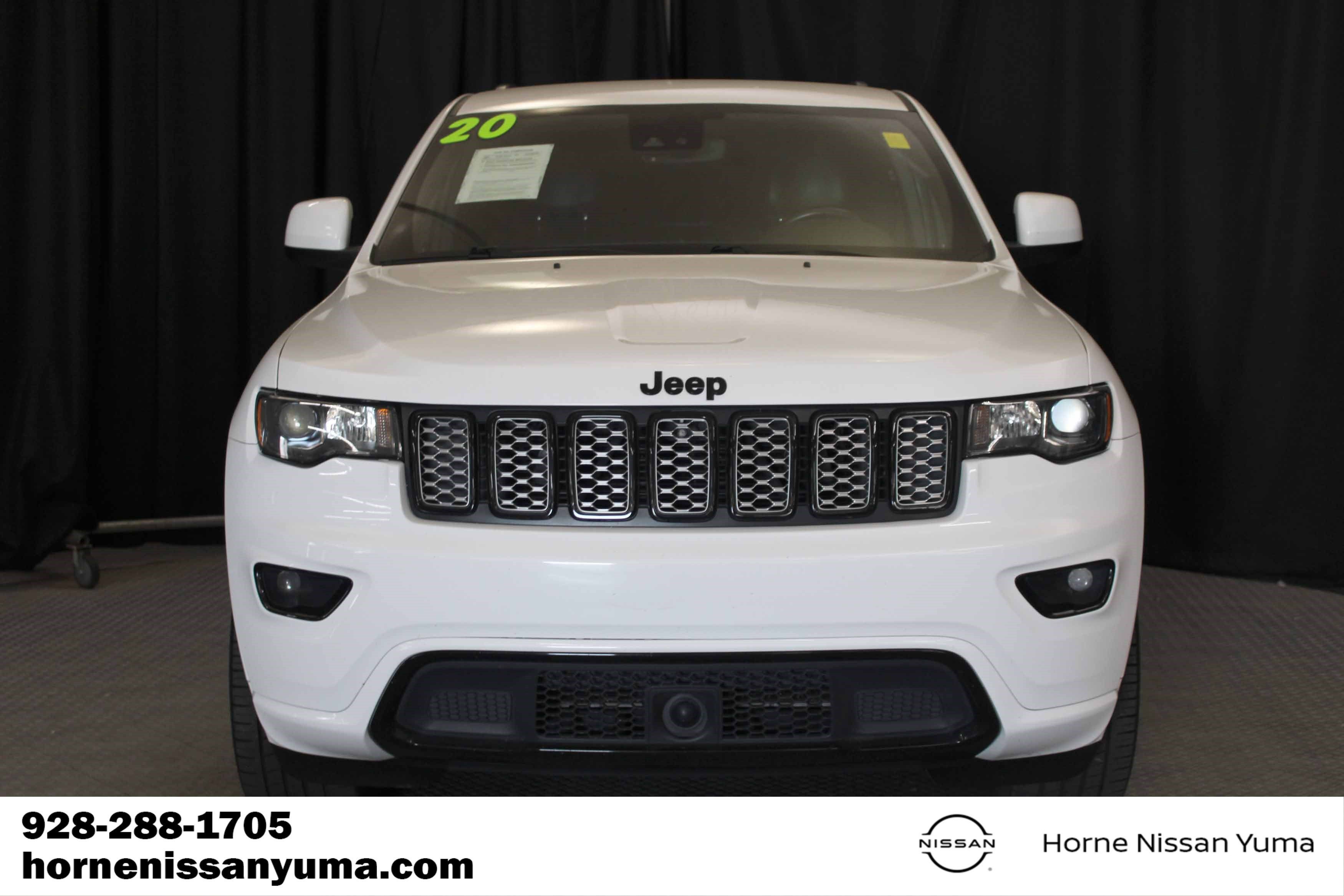 Used 2020 Jeep Grand Cherokee Altitude RWD image 2
