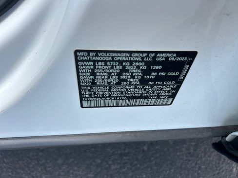 Used 2024 Volkswagen Atlas SE FWD image 25