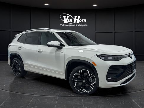 Used 2025 Volkswagen Tiguan SEL R-Line AWD/4WD image 1