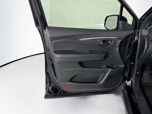 Certified 2023 Honda Passport TrailSport image 24