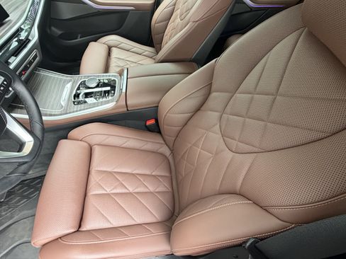 Used 2024 BMW X5 xDrive40i w/ Premium Package AWD/4WD image 16