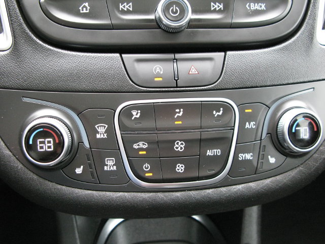 Used 2024 Chevrolet Malibu LT FWD image 20