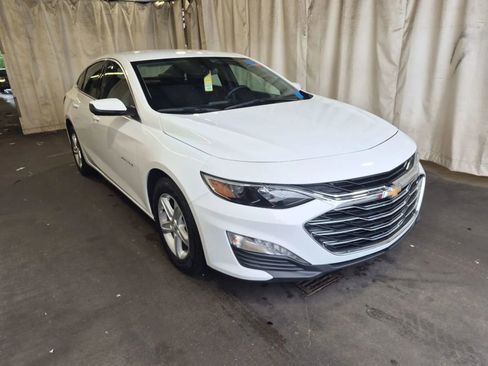Used 2024 Chevrolet Malibu LT FWD image 5