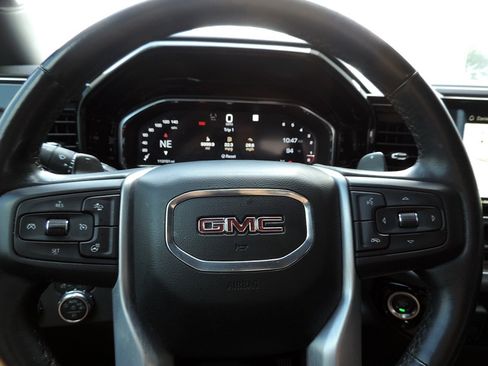 Used 2022 GMC Sierra 1500 Elevation w/ Elevation Premium Package AWD/4WD image 28