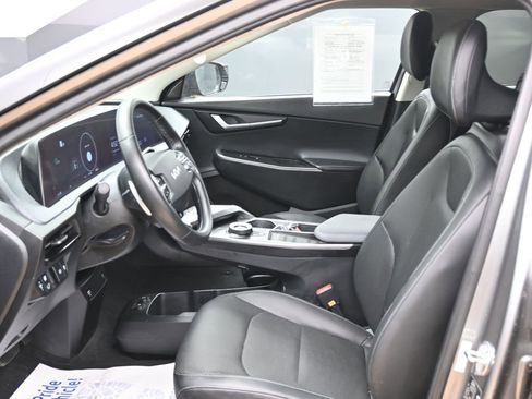 Used 2024 Kia EV6 Wind w/ Wind Technology Package image 9